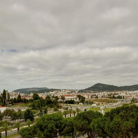 Balcony With View, Private Garage, An Elevator Apartment Setubal Ngoại thất bức ảnh