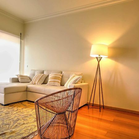 Balcony With View, Private Garage, An Elevator Apartment Setubal Ngoại thất bức ảnh