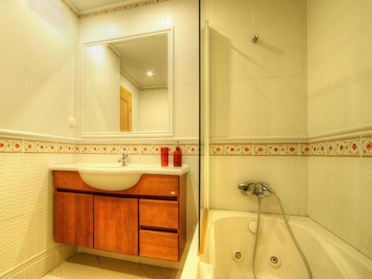 Balcony With View, Private Garage, An Elevator Apartment Setubal Ngoại thất bức ảnh